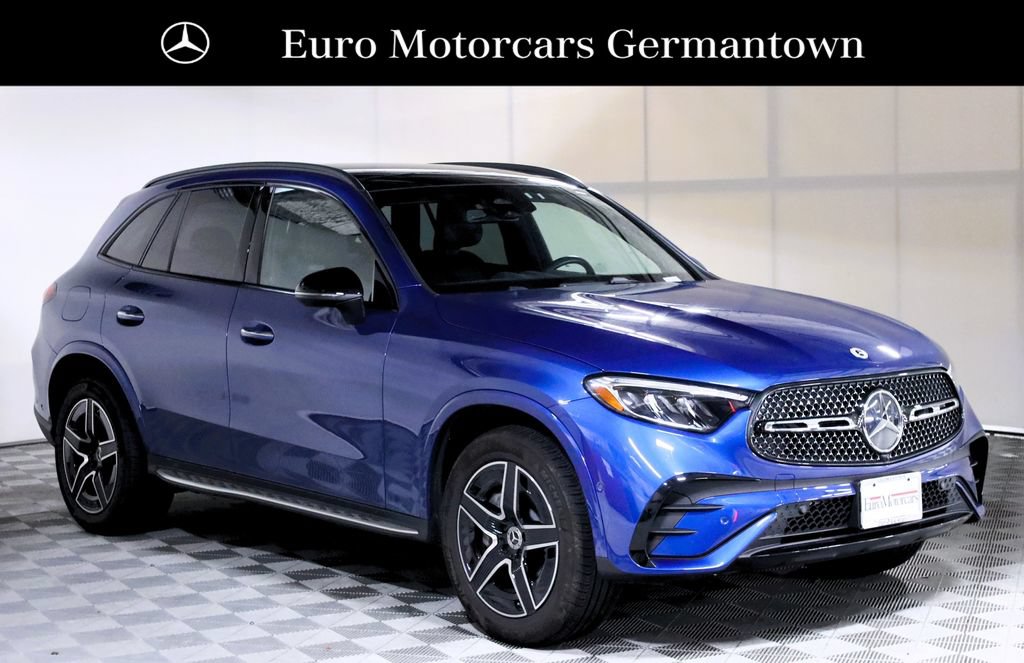 Used 2026 Mercedes-Benz GLC 300 4MATIC image 1