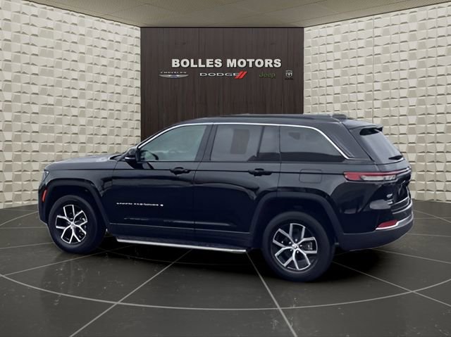 Certified 2024 Jeep Grand Cherokee Limited image 8