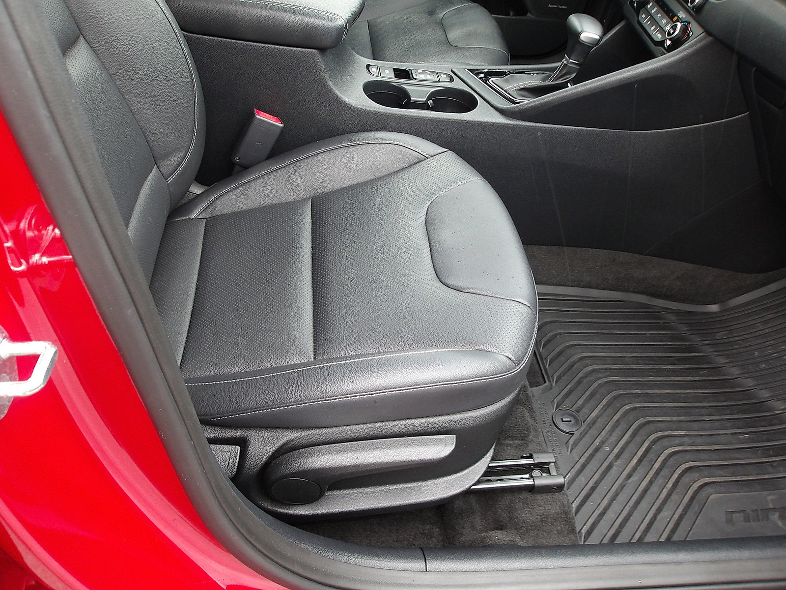 Used 2022 Kia Niro EX Premium FWD image 10