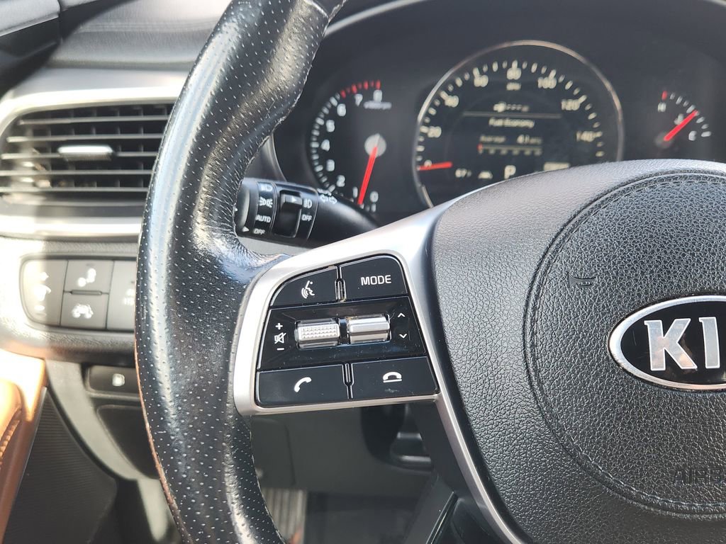 Used 2019 Kia Sorento SX image 17