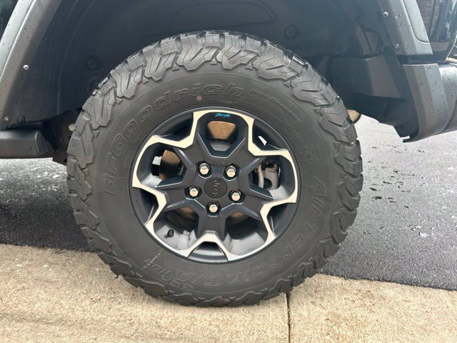 Used 2023 Jeep Wrangler Unlimited Rubicon 4xe w/ Cold Weather Group AWD/4WD image 39