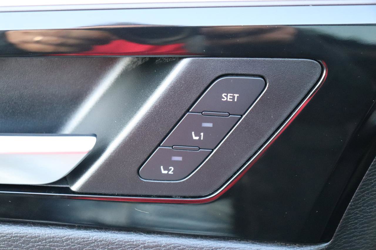 Used 2025 Mitsubishi Outlander SEL FWD image 54