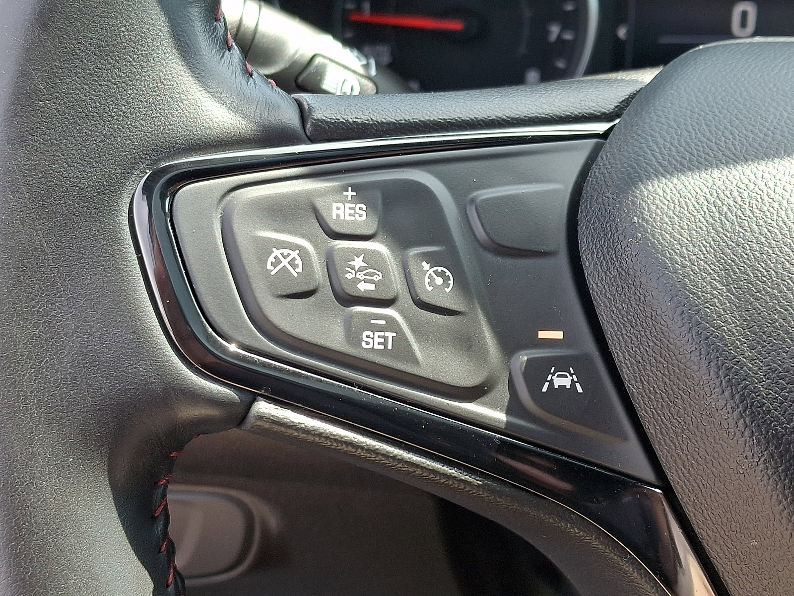 Used 2022 Chevrolet Equinox RS w/ LPO, Floor Liner Package AWD/4WD image 21