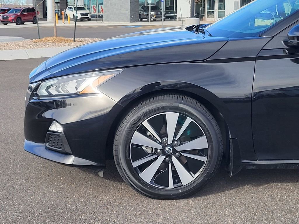 Used 2022 Nissan Altima 2.5 SV FWD image 6