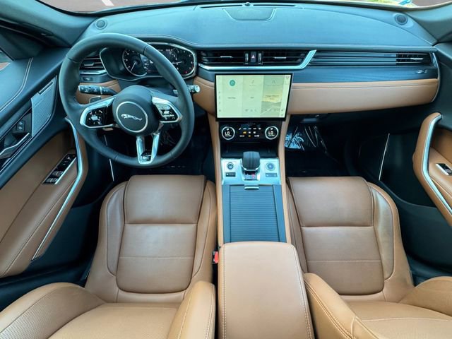 Used 2023 Jaguar F-PACE R-Dynamic S image 20