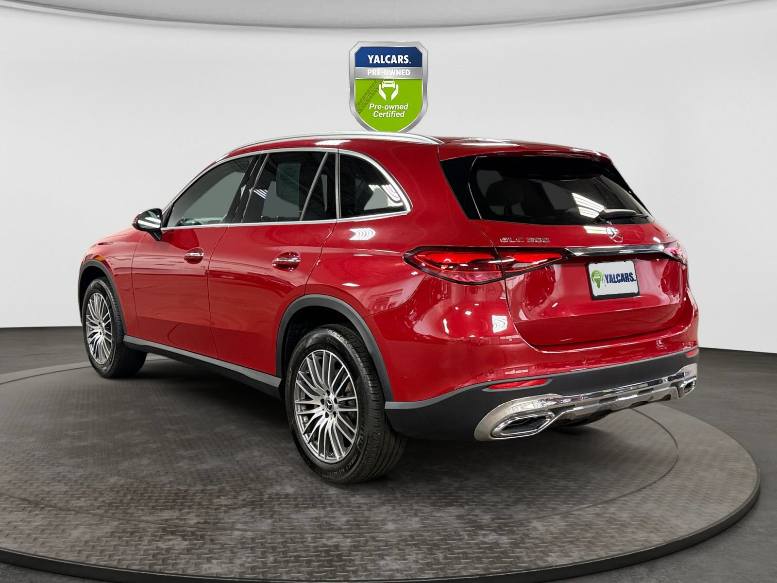 Used 2026 Mercedes-Benz GLC 300 4MATIC image 3