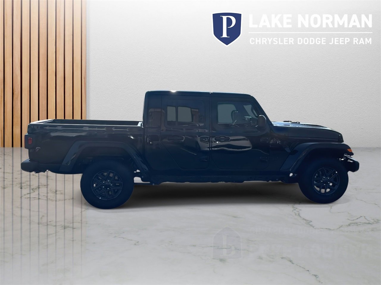 New 2025 Jeep Gladiator Sport image 10