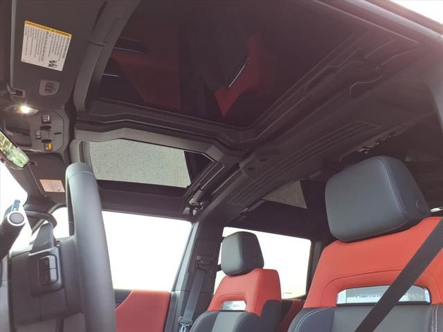 New 2026 GMC Hummer EV 3X w/ Carbon Fiber Edition Package AWD/4WD image 15