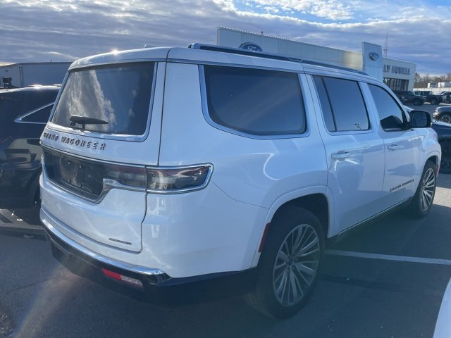 Used 2023 Jeep Grand Wagoneer Series III image 3