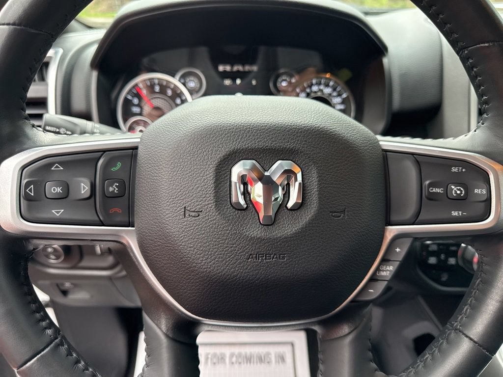 Used 2023 RAM 1500 Big Horn AWD/4WD image 25