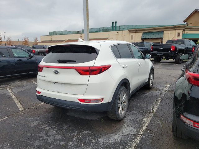 Used 2019 Kia Sportage LX FWD image 3