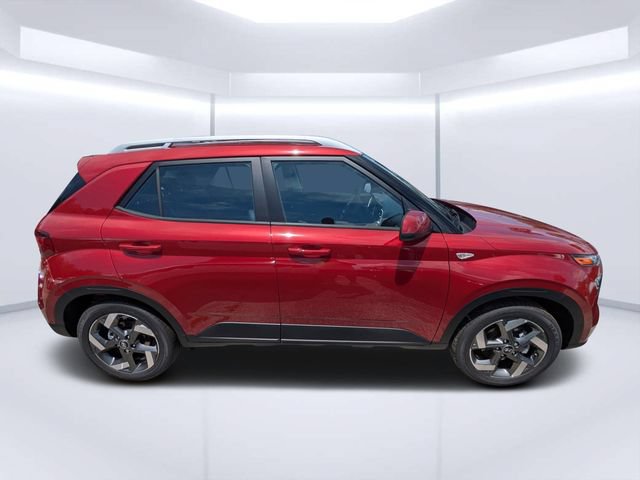 New 2025 Hyundai Venue Limited FWD image 2