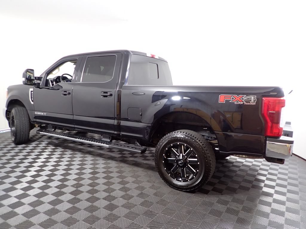 Used 2019 Ford F250 Lariat w/ Lariat Ultimate Package AWD/4WD image 13