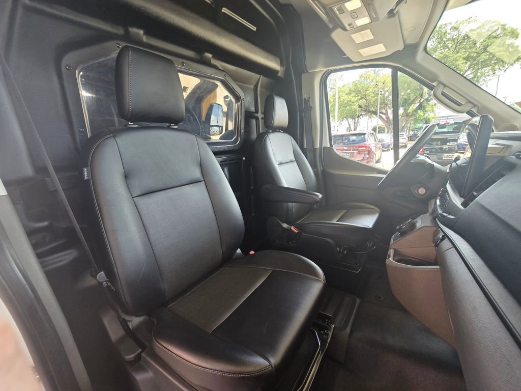 Used 2022 Ford E-Transit Medium Roof RWD image 38