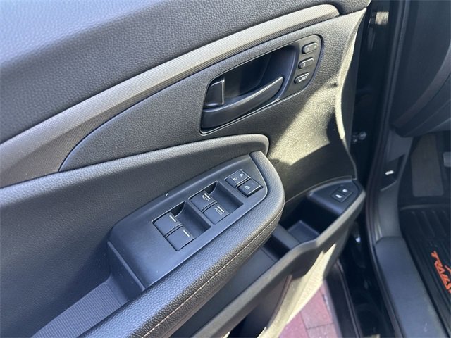 Certified 2023 Honda Passport TrailSport image 11