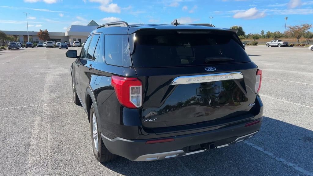 Used 2022 Ford Explorer XLT w/ Equipment Group 202A image 45