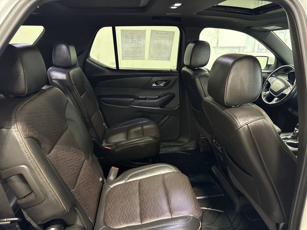 Certified 2022 Chevrolet Traverse High Country w/ LPO, 'HIT The Road' Package image 12