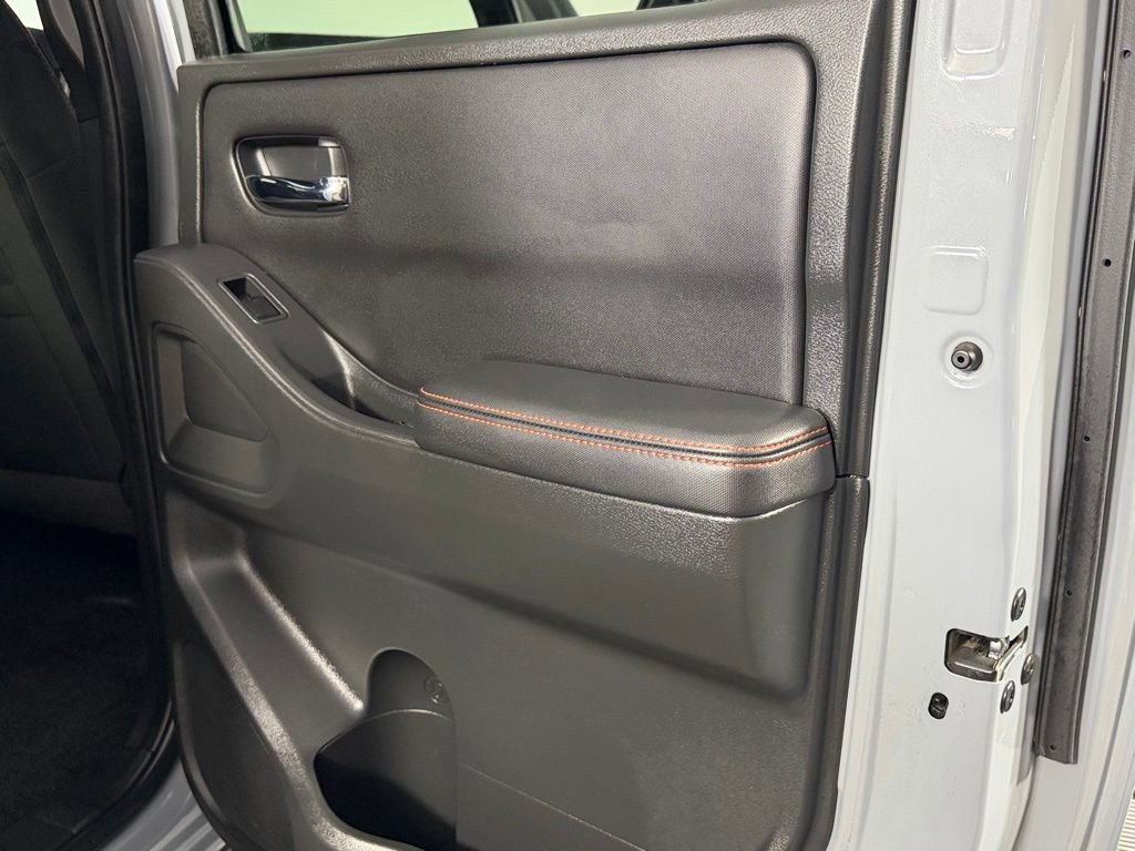 Used 2023 Nissan Frontier Pro-X w/ Technology Package image 27