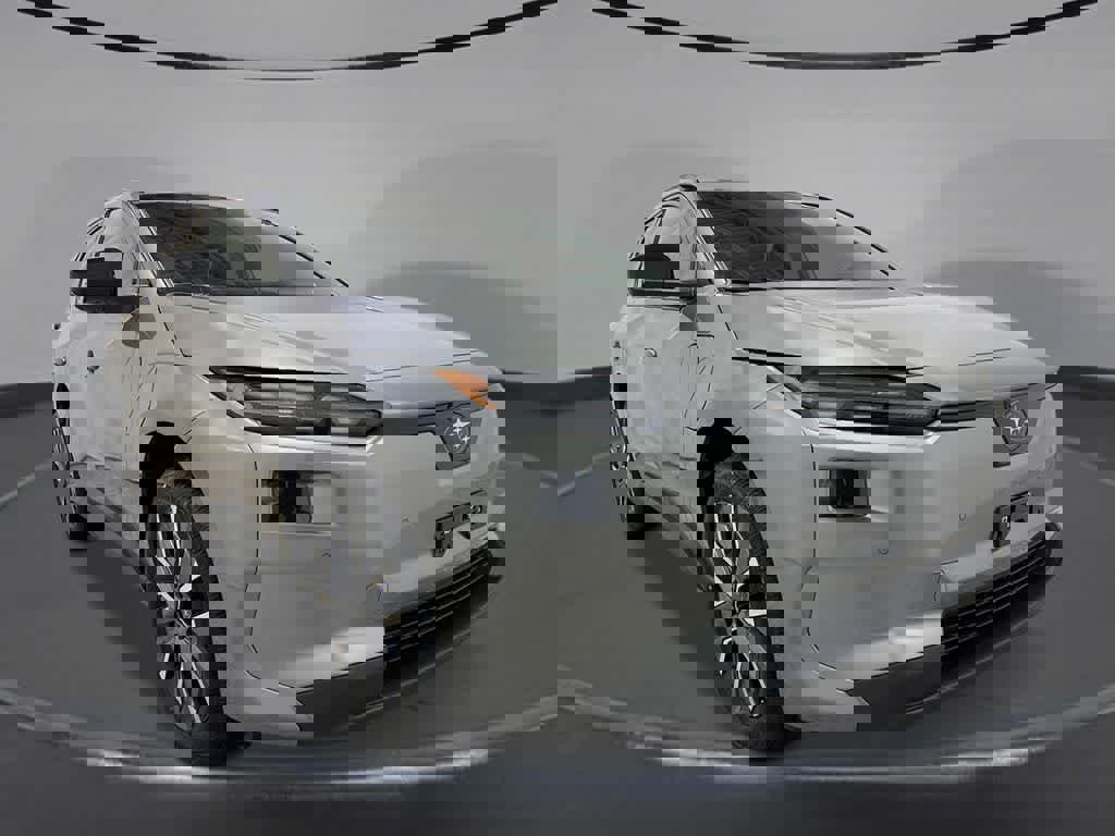 New 2026 Subaru Solterra image 7