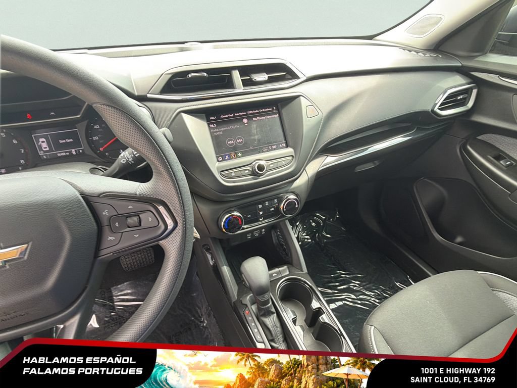 Used 2023 Chevrolet TrailBlazer LS FWD image 22