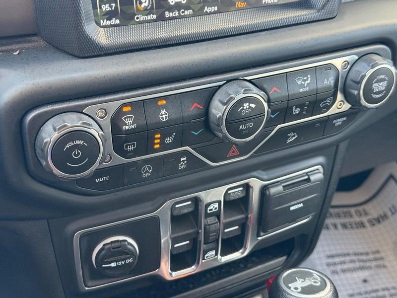 Used 2019 Jeep Wrangler Unlimited Sport S image 28