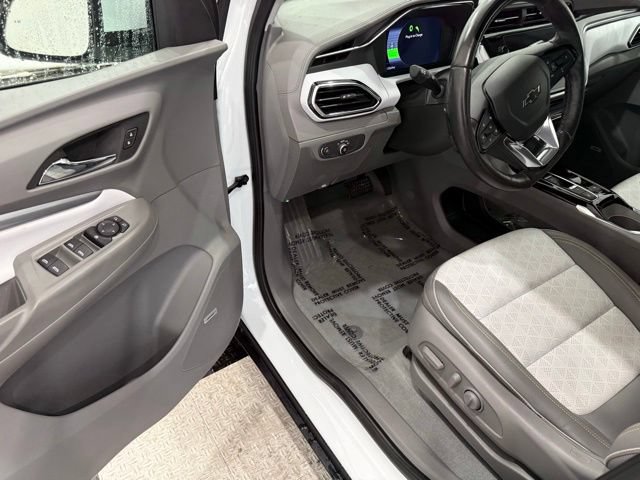 Used 2023 Chevrolet Bolt EUV Premier w/ Sun & Sound Package FWD image 28