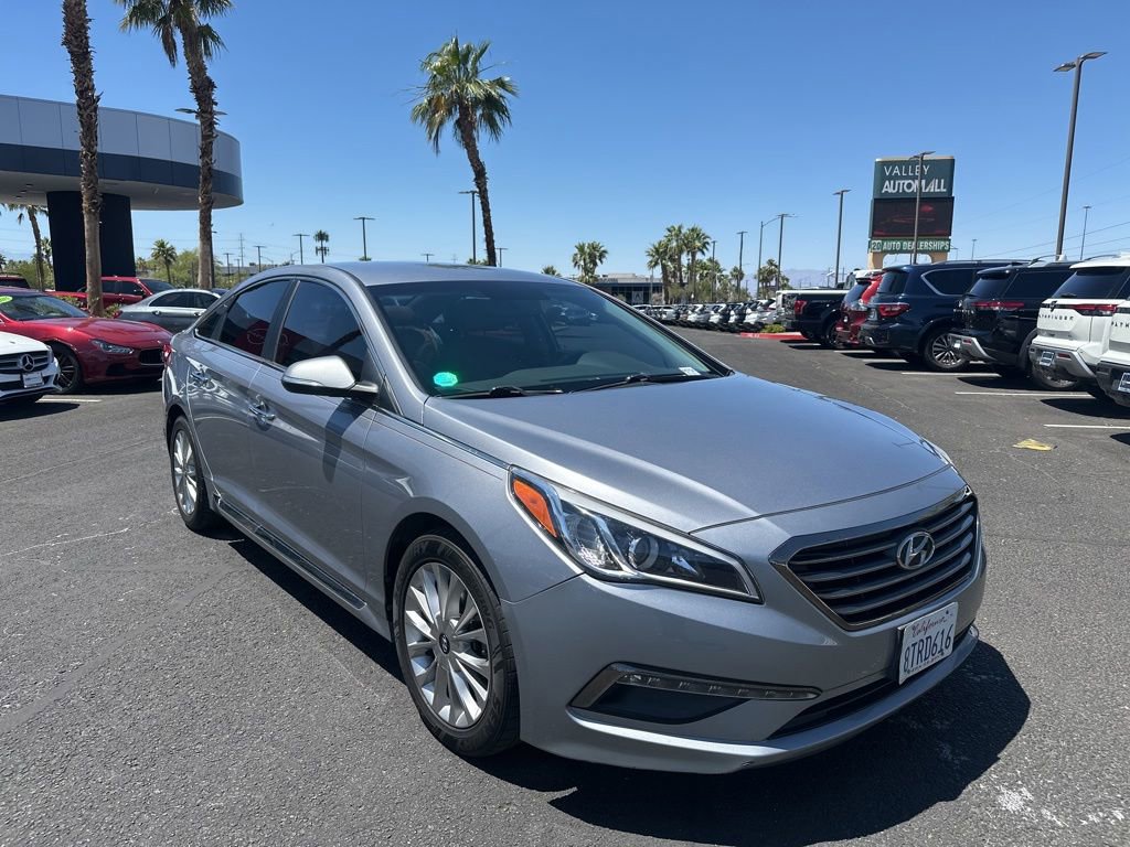Used 2015 Hyundai Sonata Limited w/ Cargo Package FWD image 3