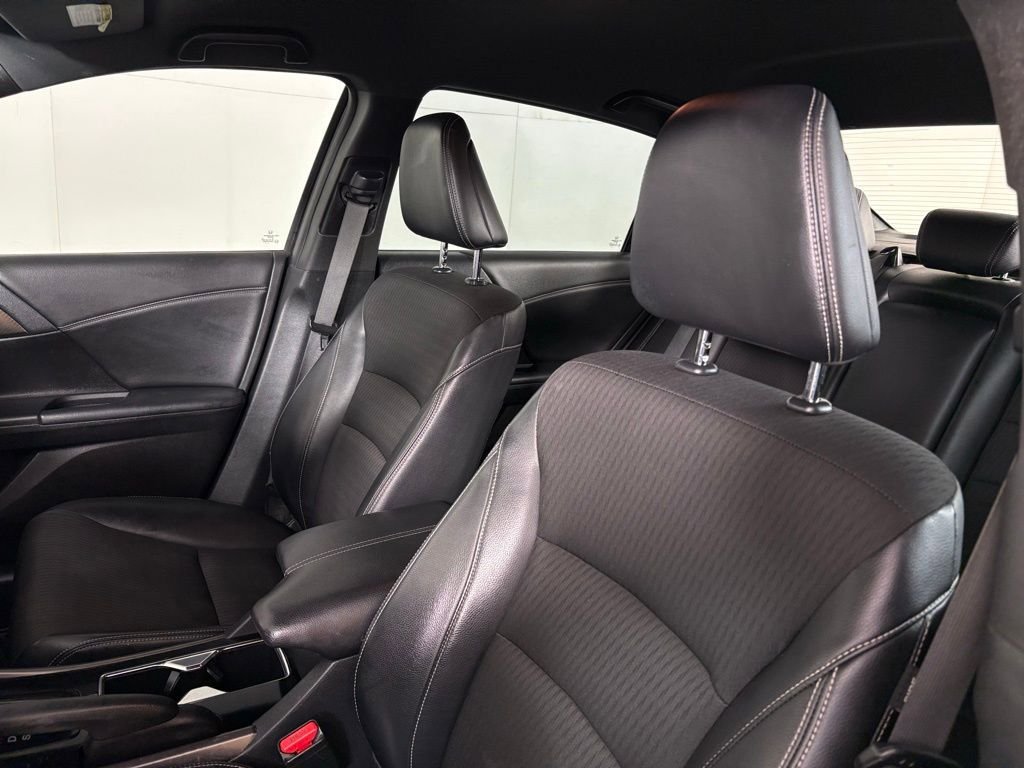 Used 2016 Honda Accord Sport image 15