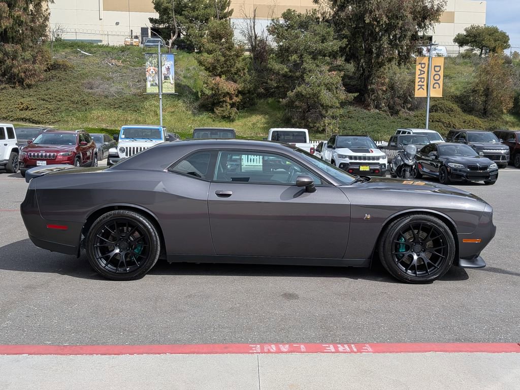 Certified 2016 Dodge Challenger R/T Scat Pack w/ Leather Interior Group image 8