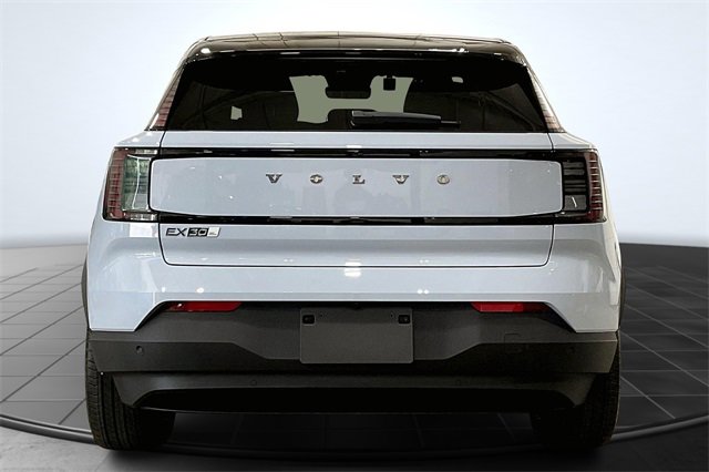 New 2025 Volvo EX30 Plus w/ Protection Package Premier image 4
