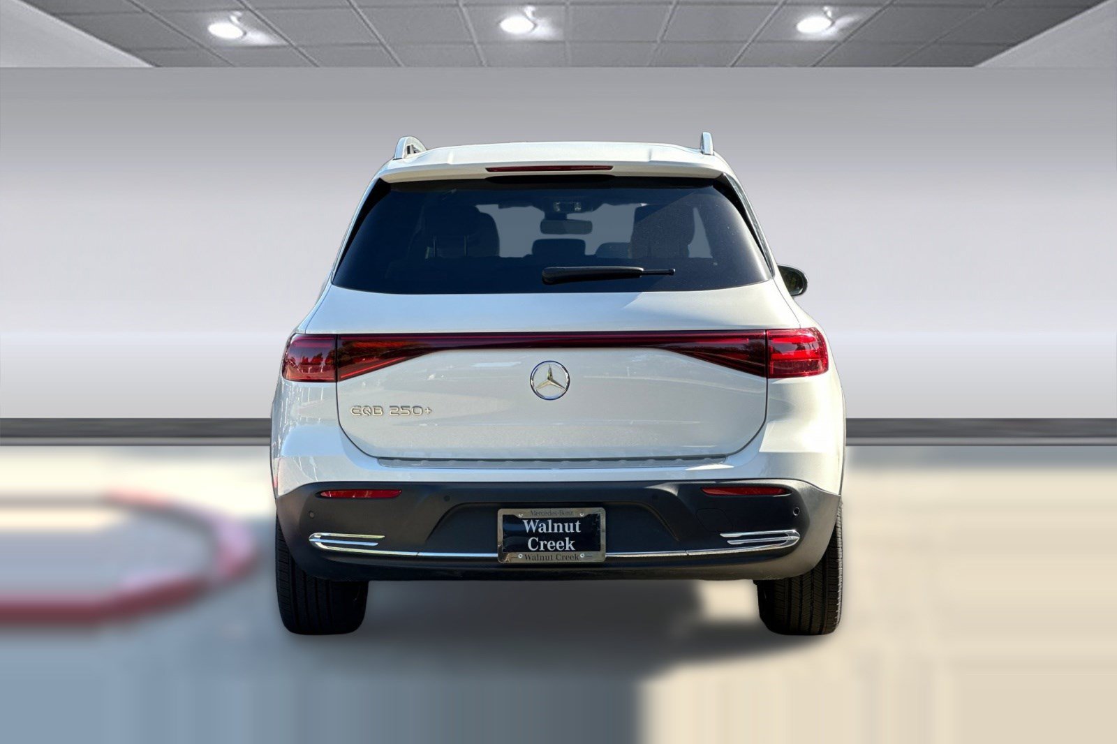 Certified 2024 Mercedes-Benz EQB 250+ image 9