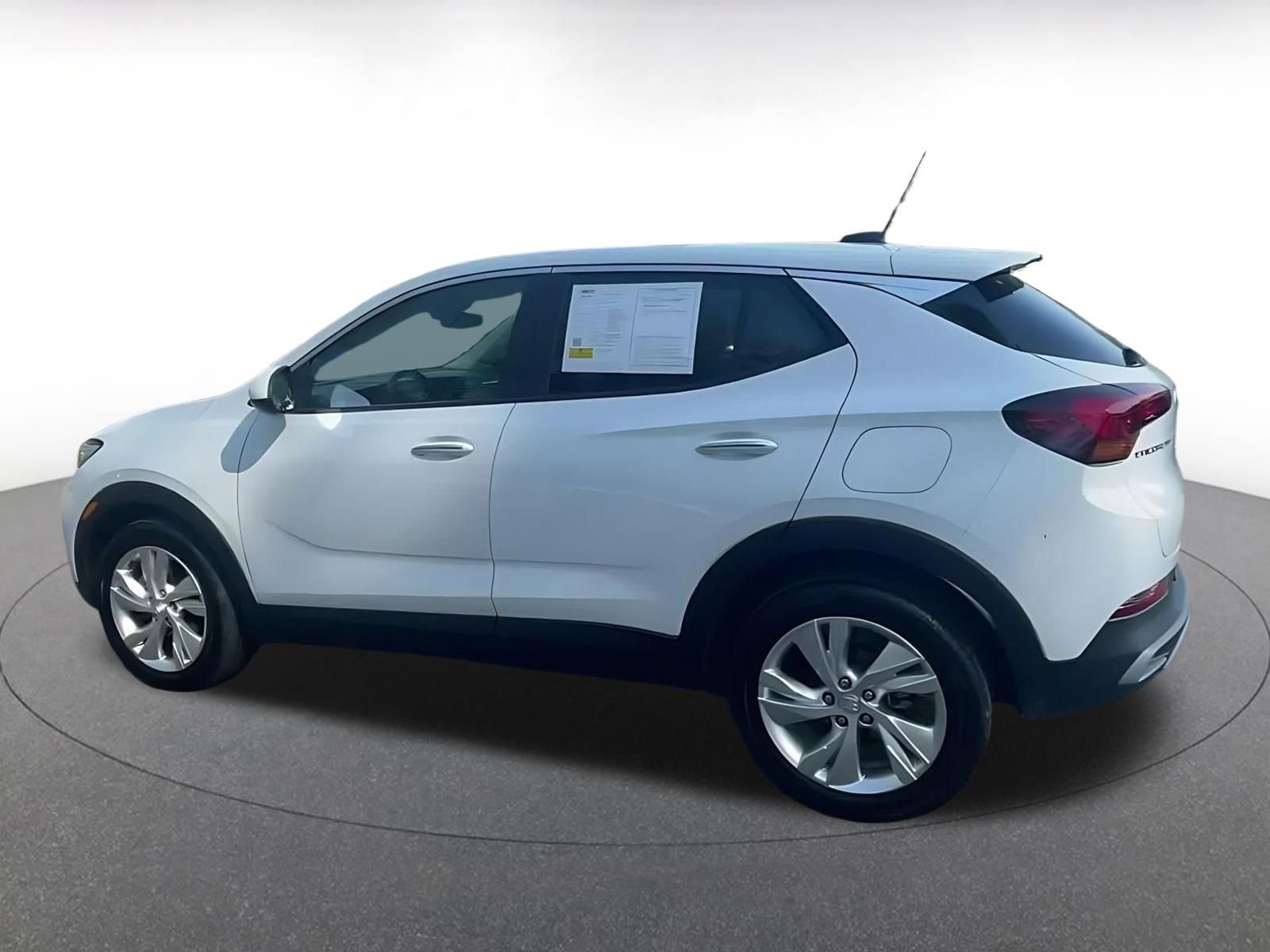 Used 2025 Buick Encore GX Preferred image 10