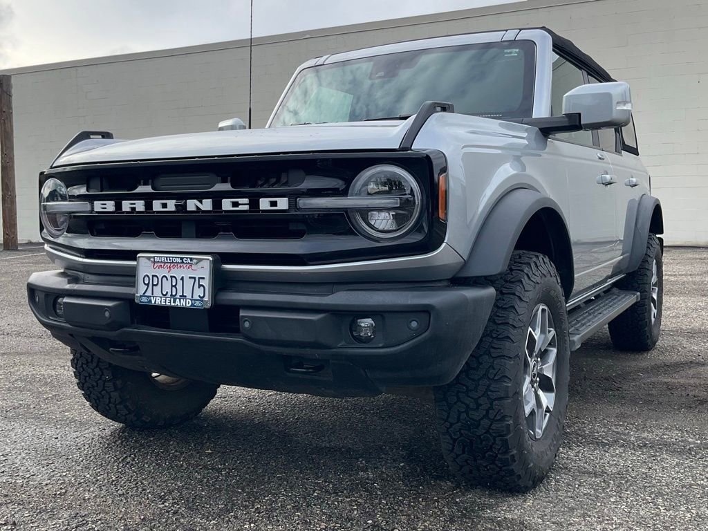 Used 2023 Ford Bronco Outer Banks image 65