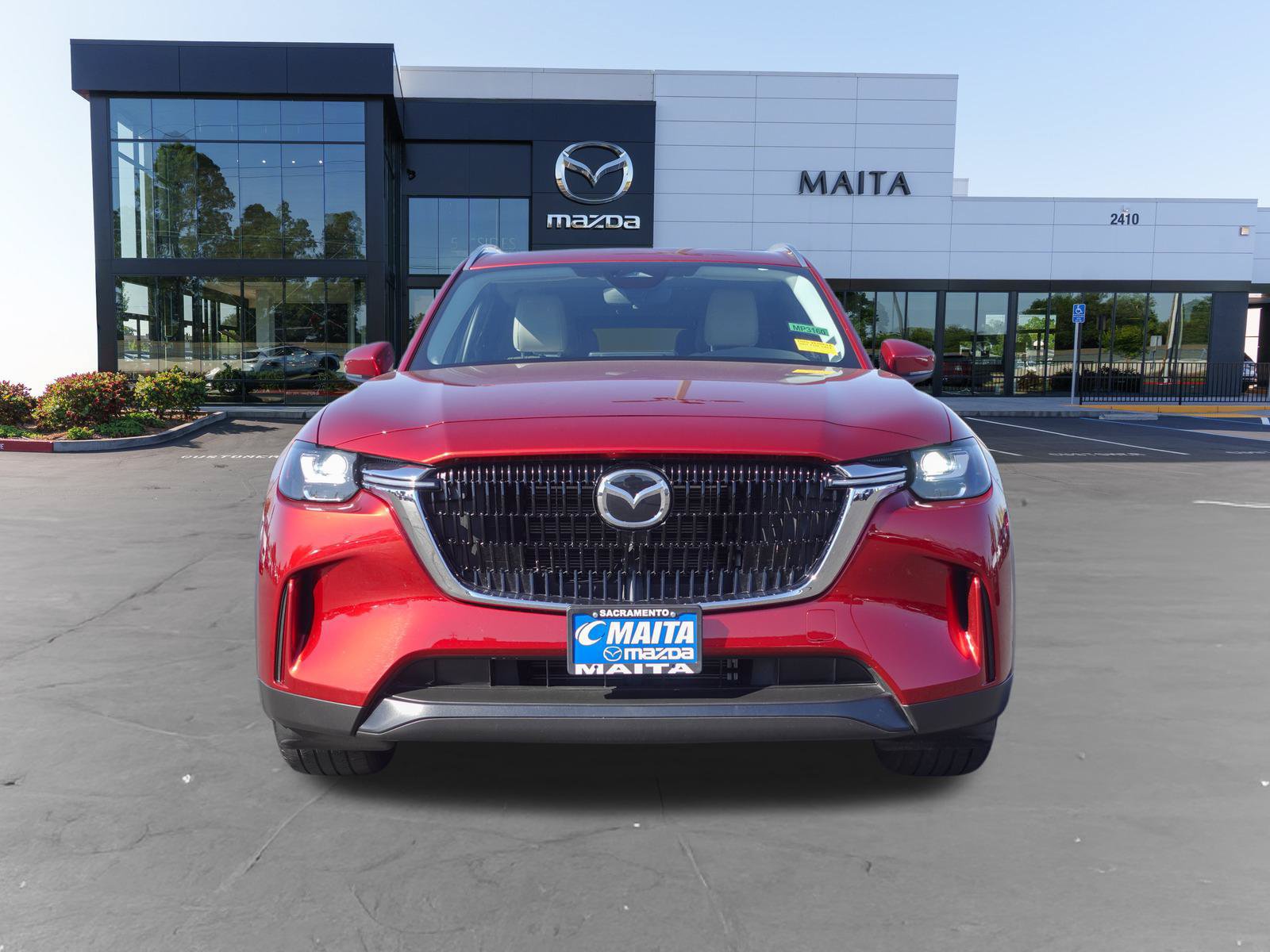 Certified 2024 MAZDA CX-90 Plug-In Hybrid w/ Preferred AWD/4WD image 10