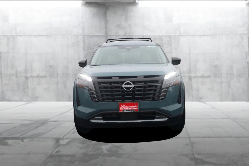 New 2026 Nissan Pathfinder SL image 4