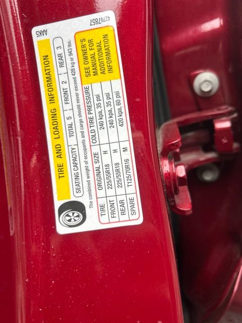 Used 2021 Buick Encore GX Select w/ Sport Touring Package AWD/4WD image 28