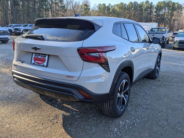 New 2026 Chevrolet Trax RS w/ Sunroof Package image 2