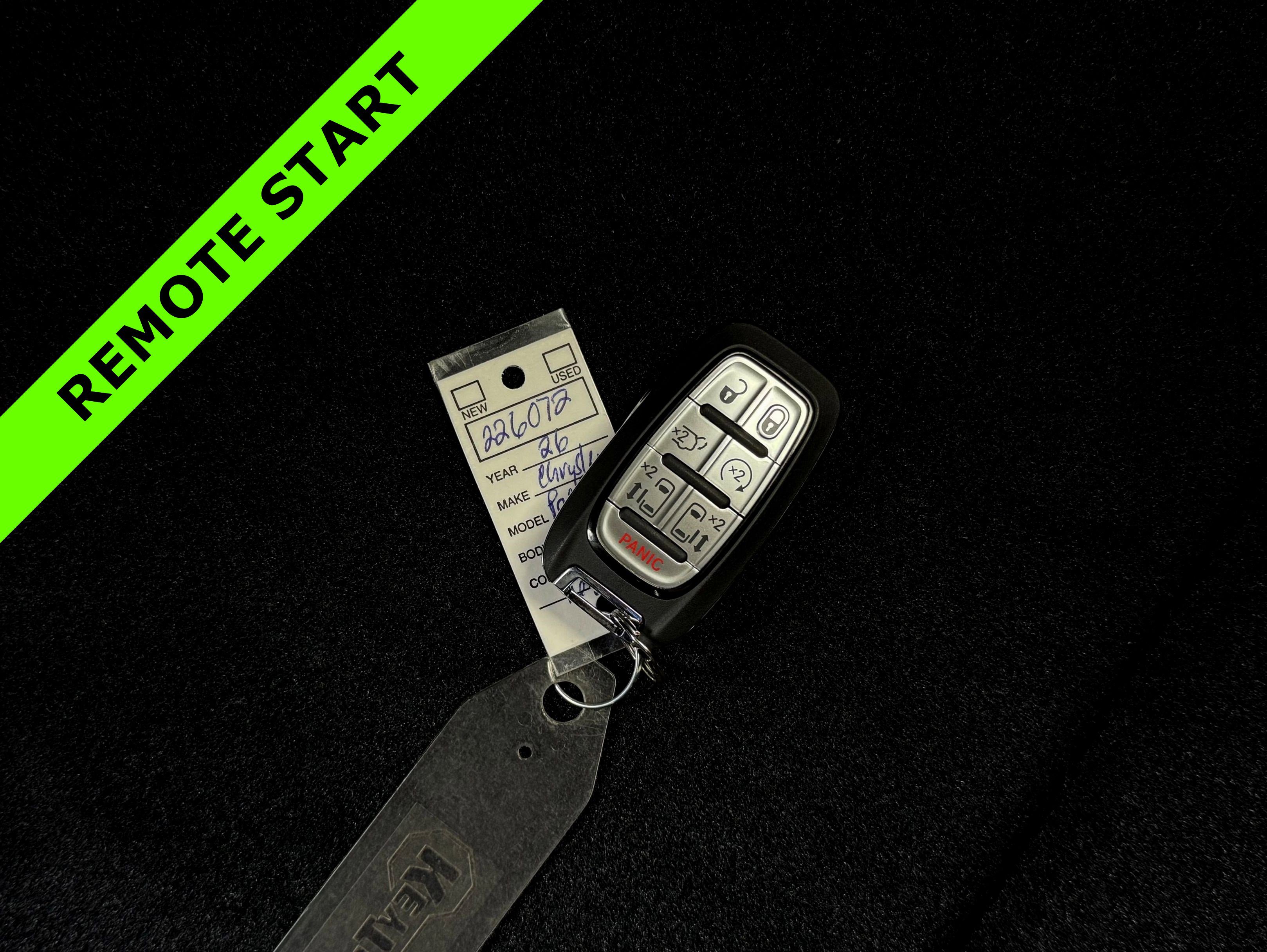 New 2026 Chrysler Pacifica Select image 33