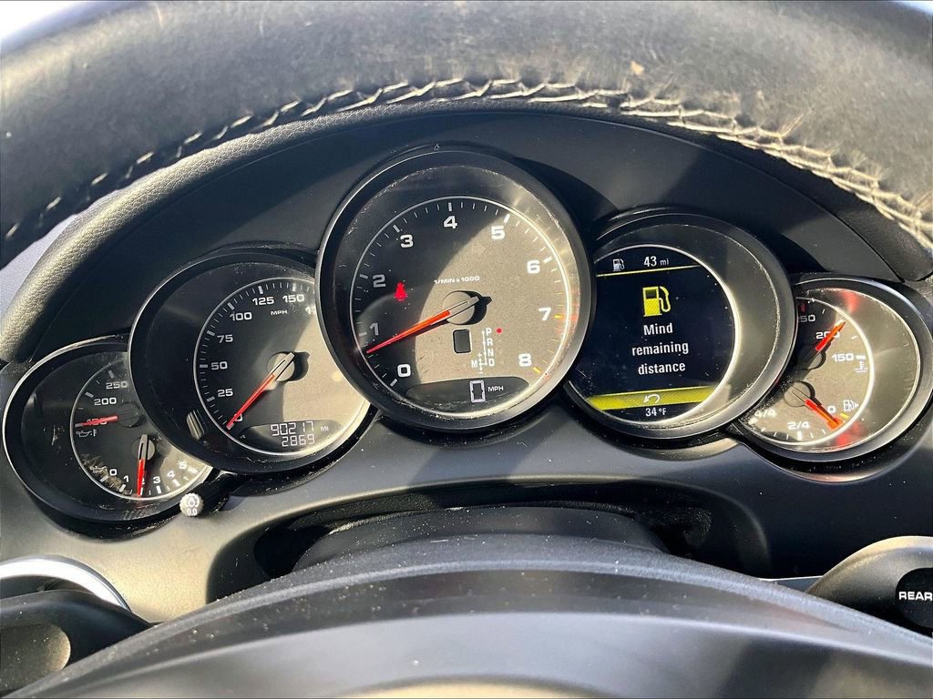 Used 2014 Porsche Cayenne Base image 17