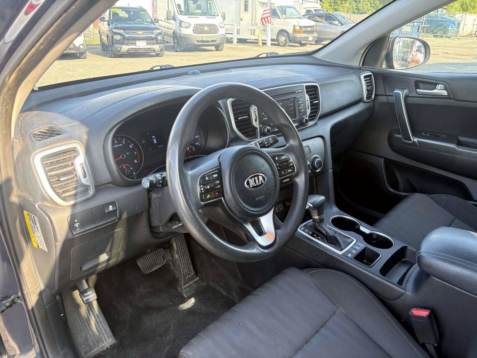 Used 2019 Kia Sportage LX AWD/4WD image 13