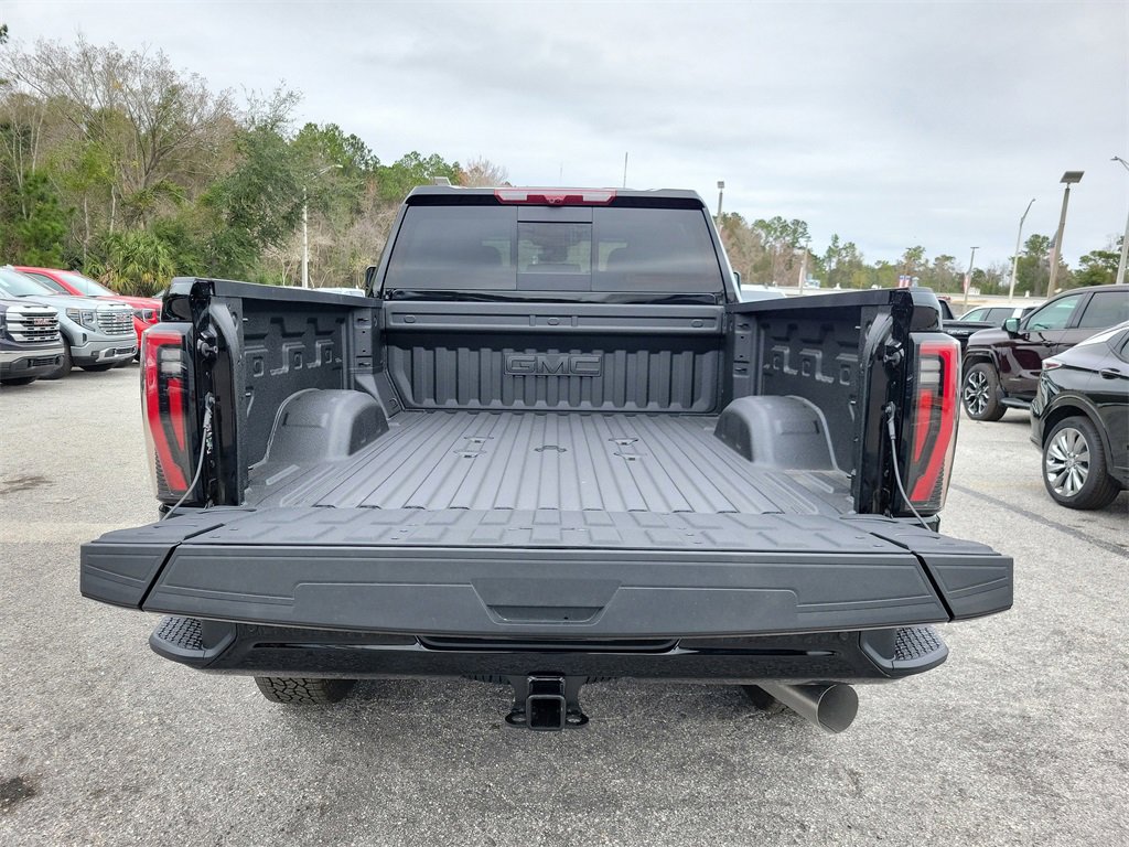 New 2026 GMC Sierra 2500 AT4 w/ AT4 Premium Plus Package image 10