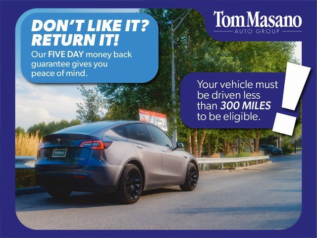 Used 2023 Genesis G70 2.0T image 30