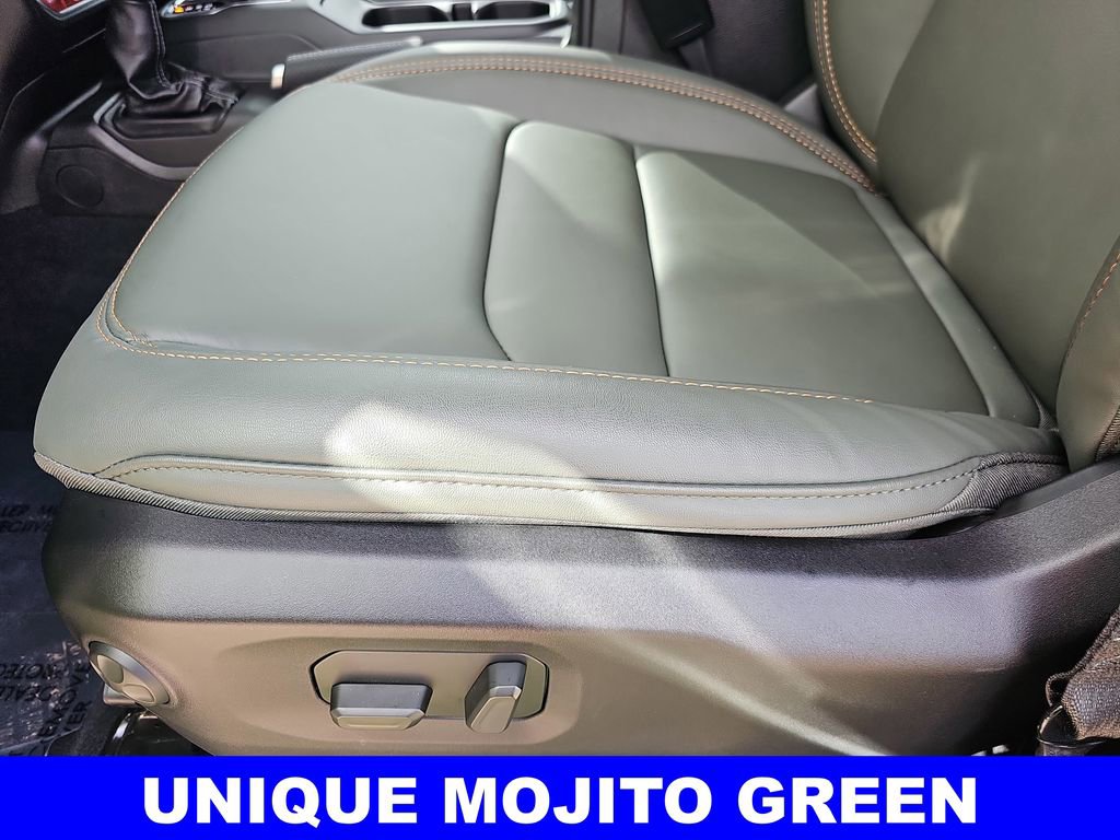 New 2025 Jeep Gladiator Mojave w/ Convenience Group image 29
