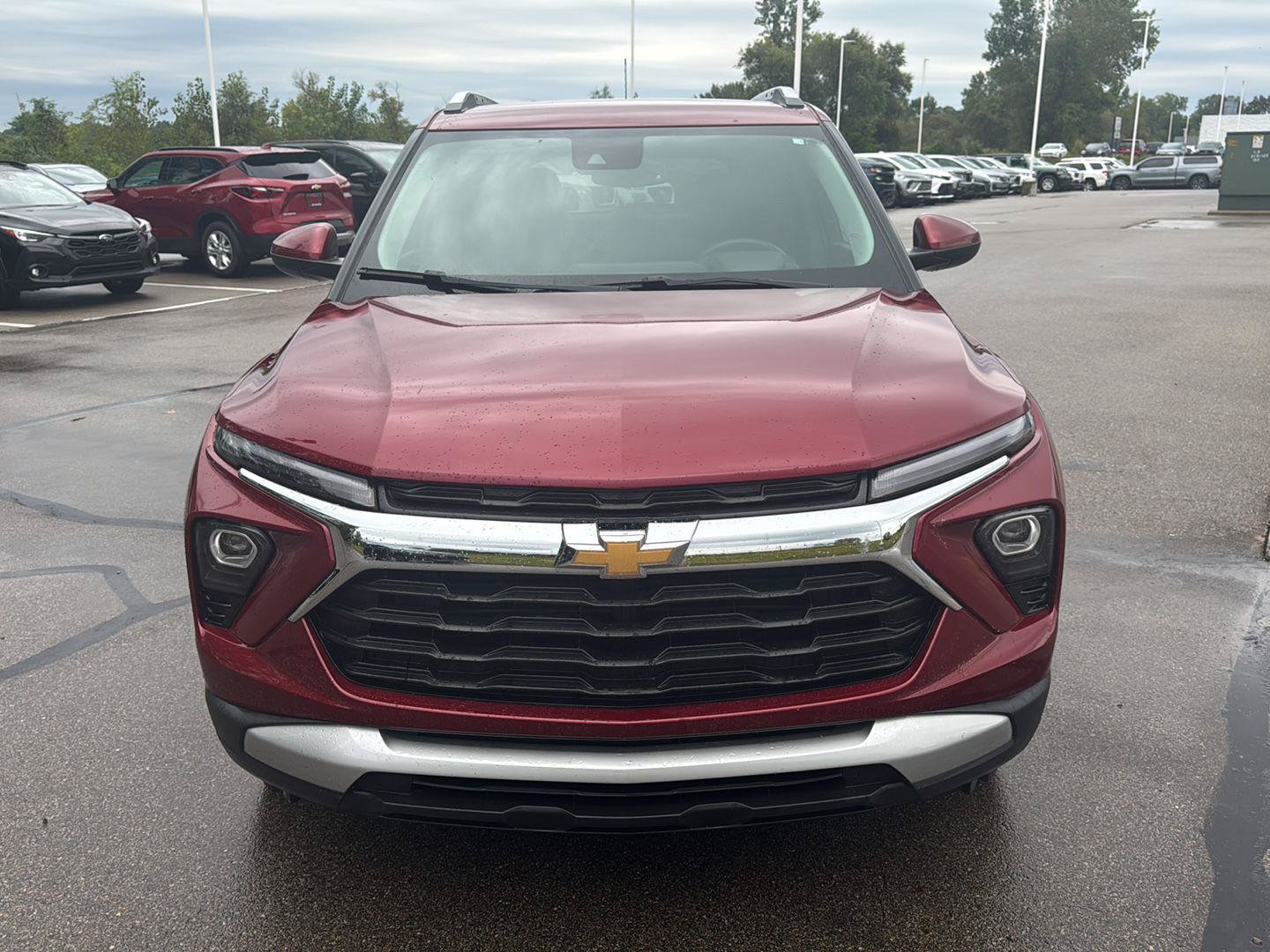 Used 2024 Chevrolet TrailBlazer LT w/ Convenience Package AWD/4WD image 8