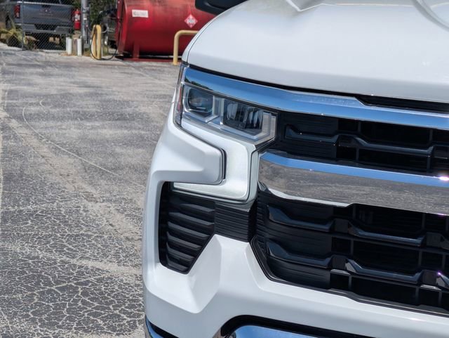 Used 2023 Chevrolet Silverado 1500 LT w/ Z71 Off-Road Package AWD/4WD image 10