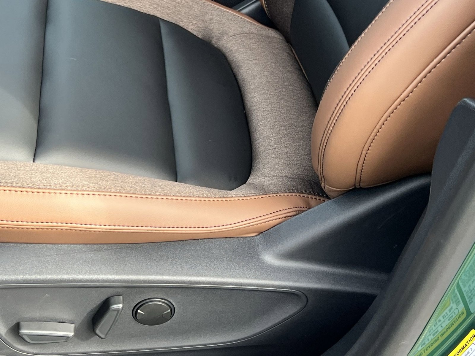 New 2025 Ford Bronco Sport Outer Banks w/ Outer Banks Tech Package+ image 14