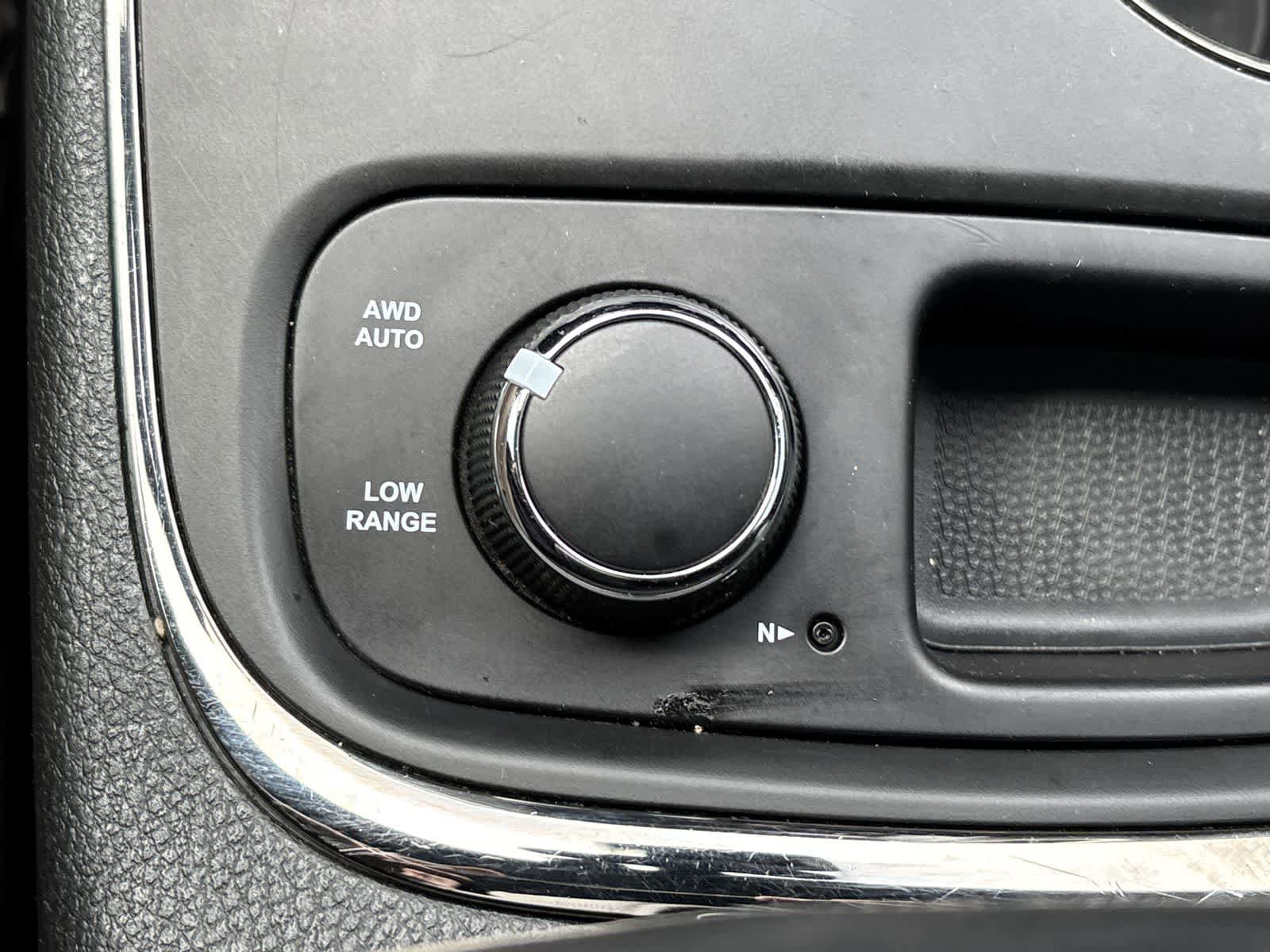 Used 2019 Dodge Durango R/T w/ Technology Group AWD/4WD image 29