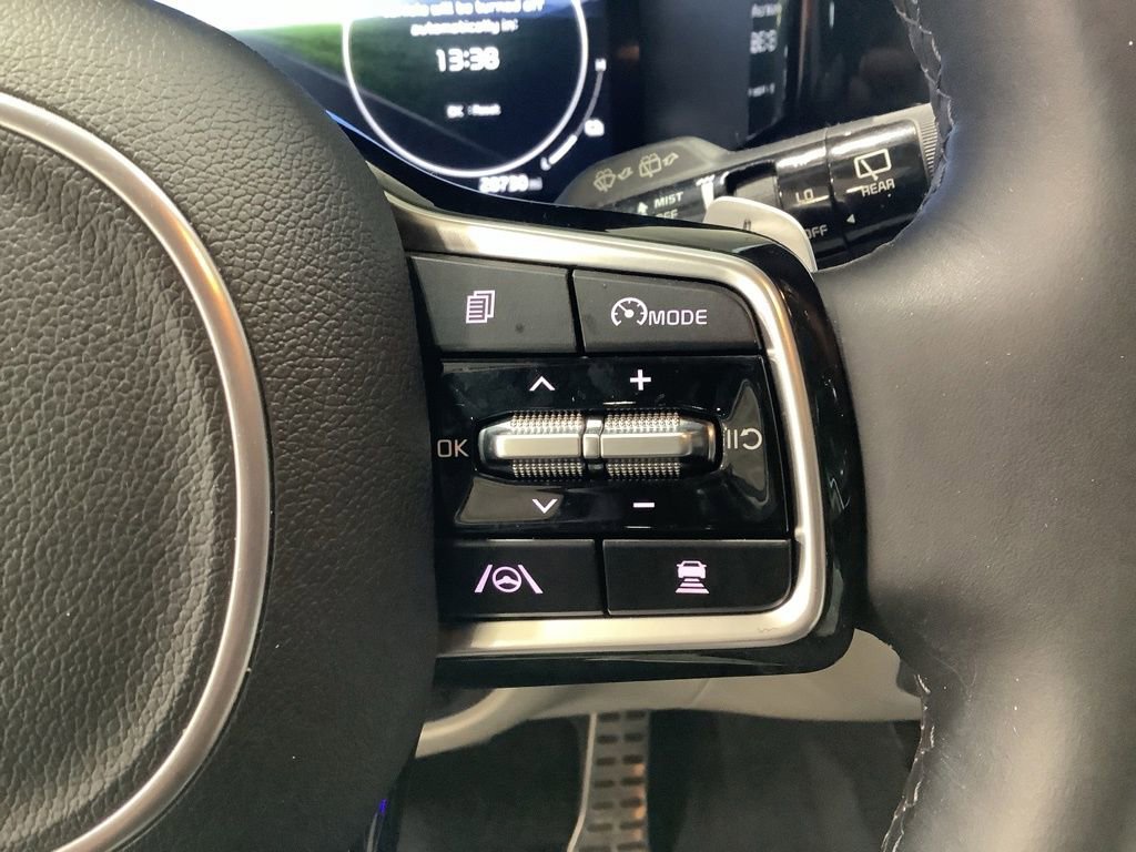 Certified 2023 Kia Sorento SX Prestige image 14