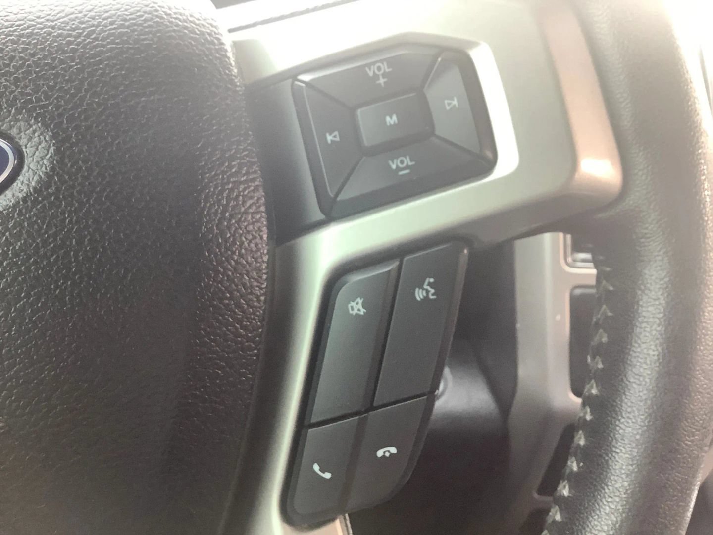 Used 2017 Ford F150 Lariat AWD/4WD image 36