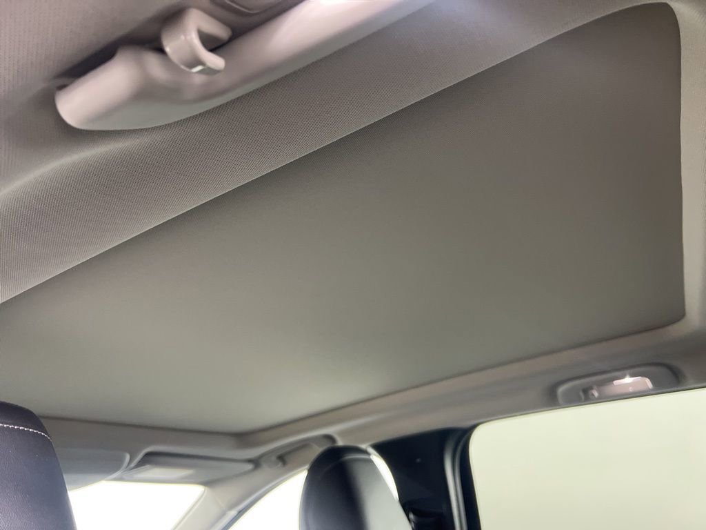 Used 2023 MAZDA CX-50 2.5 S w/ Cargo Package image 23